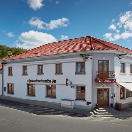 Restaurace Hotel Praha Nizbor Exterior foto