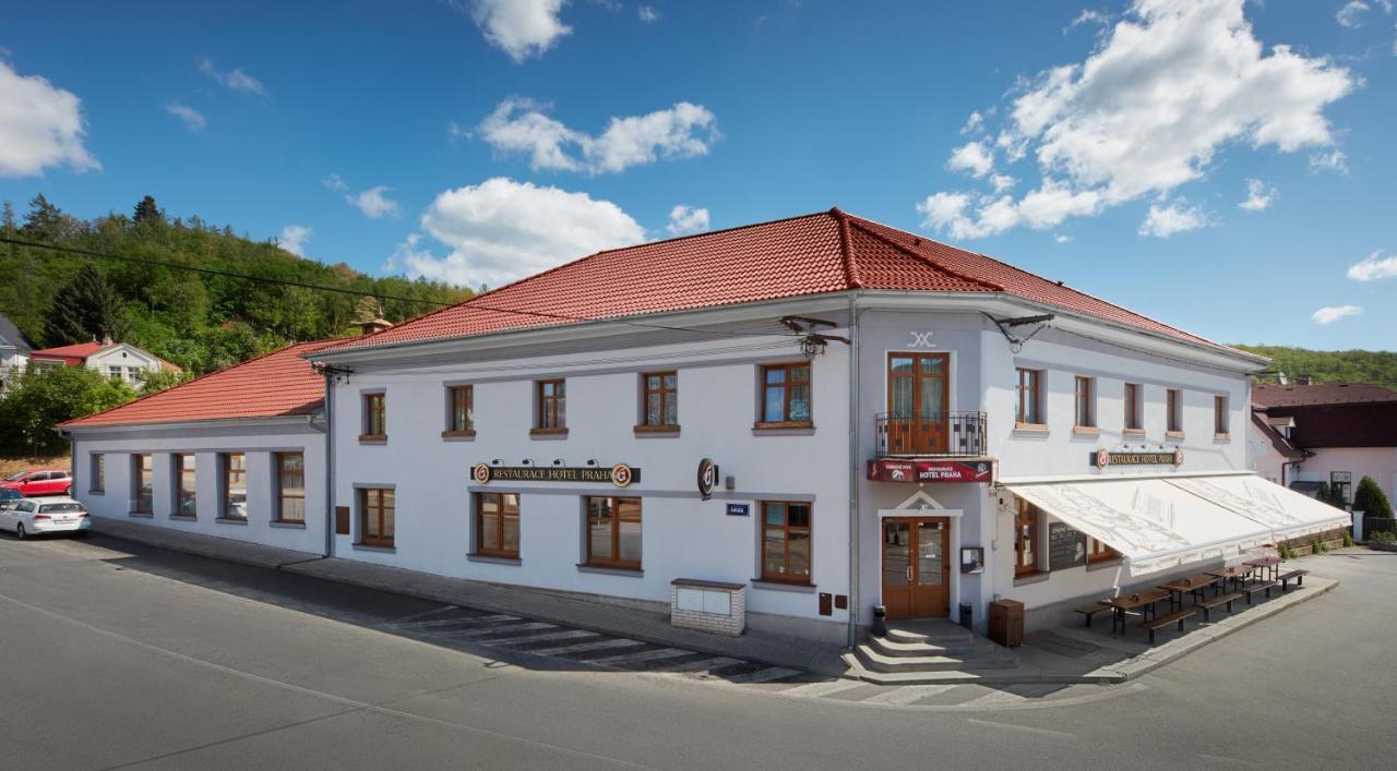 Restaurace Hotel Praha Nizbor Exterior foto
